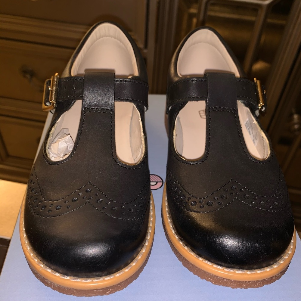 Clark’s Comet Reign Leather Shoes